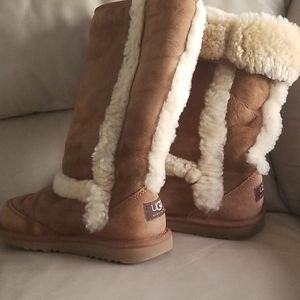 Ugg winter boots